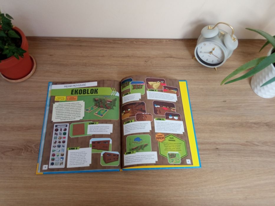 Minecraft Mistrz Budownictwa: Wehikuł Czasu – poradnik budowli