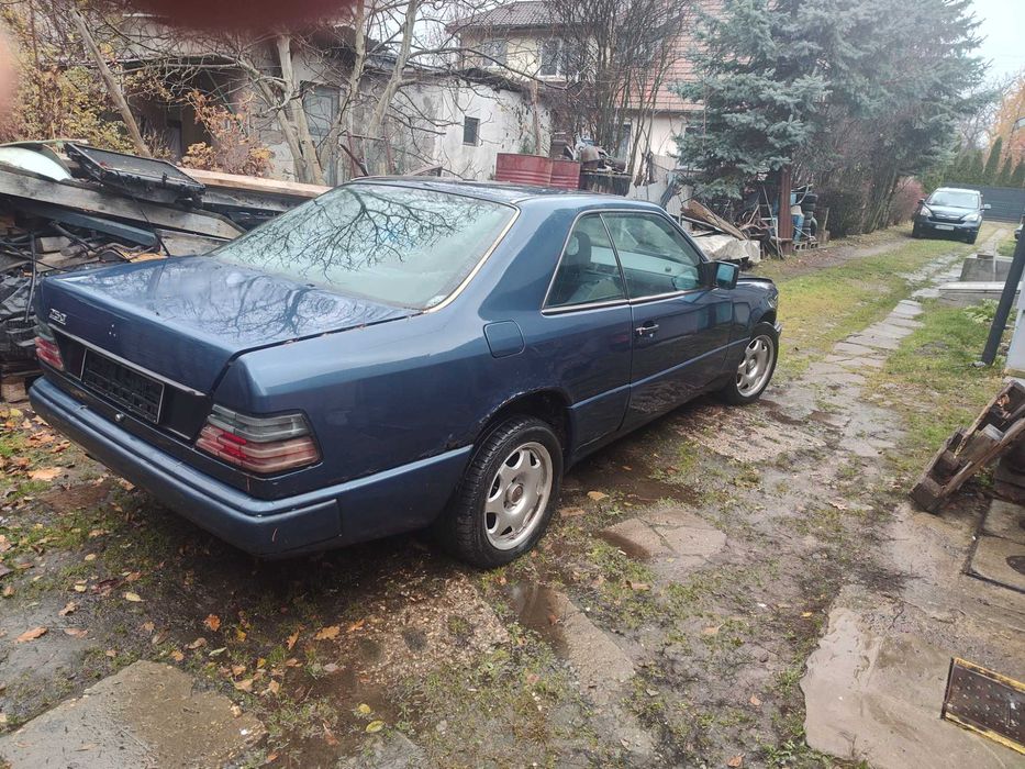 Mercedes 124/2.3B+G/Cupe/Czytaj Opis