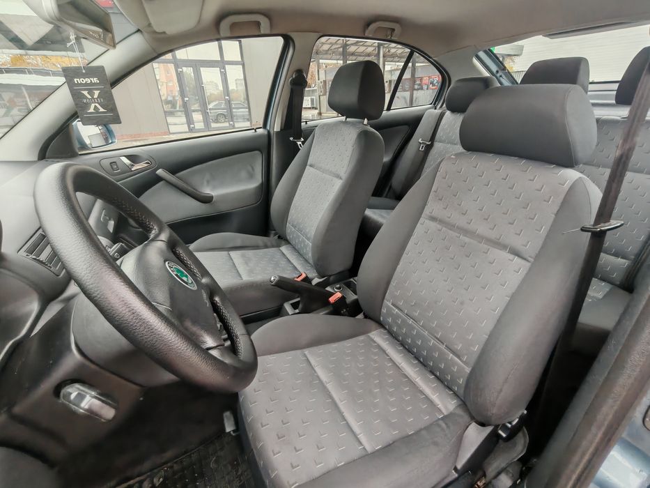 Skoda Octavia Tour 1.6 mpi бензин. 2007 рік