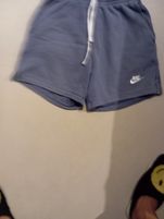 Calções nike usado muito poucas vezes