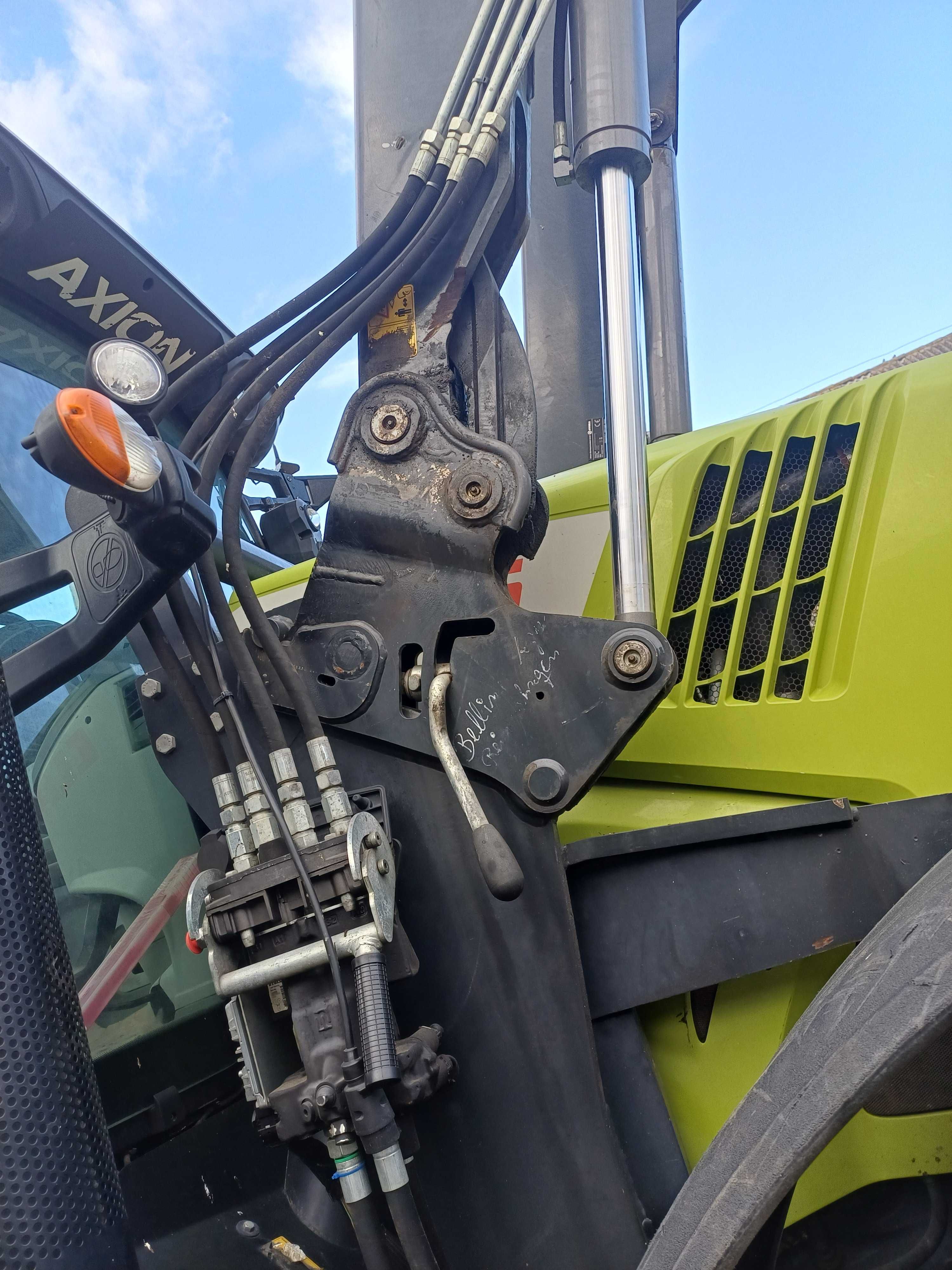 Sprzedam ładowacz czołowy Stoll do ciągnika Claas 810- linia Claas 800