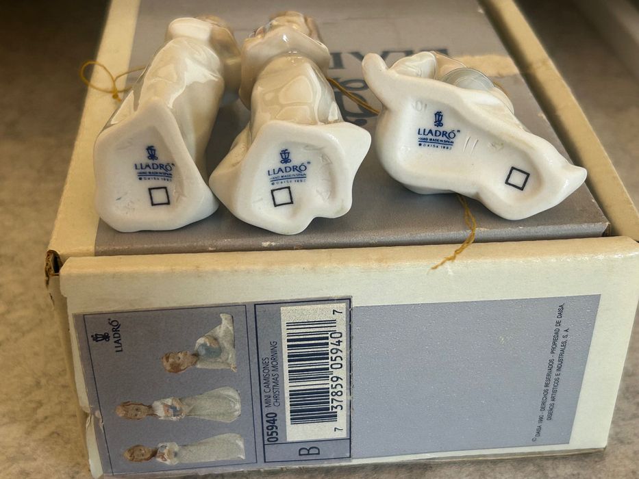 Lladró "5940 Christmas morning" original box