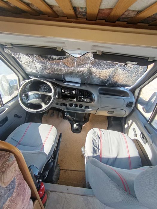Autocaravana Ford Transit 2.5D