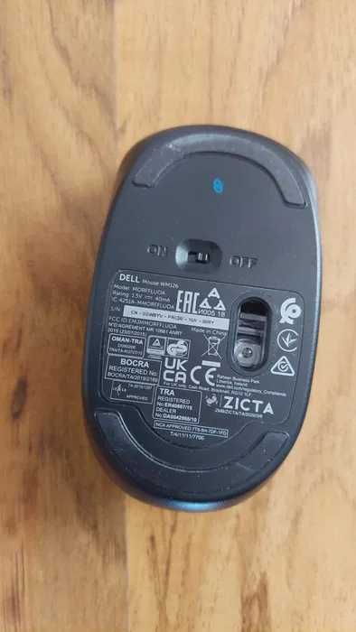Myszka bezprzewodowa do komputera laptopa DELL WM126 mysz optyczna