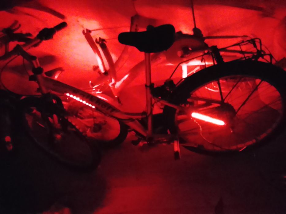 Велосипед з підсвіткою 24 колеса