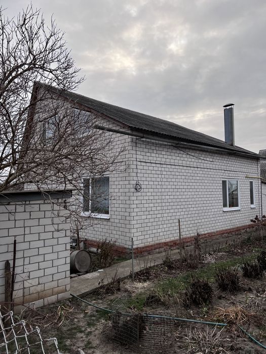 Продам свій двоповерховий будинок