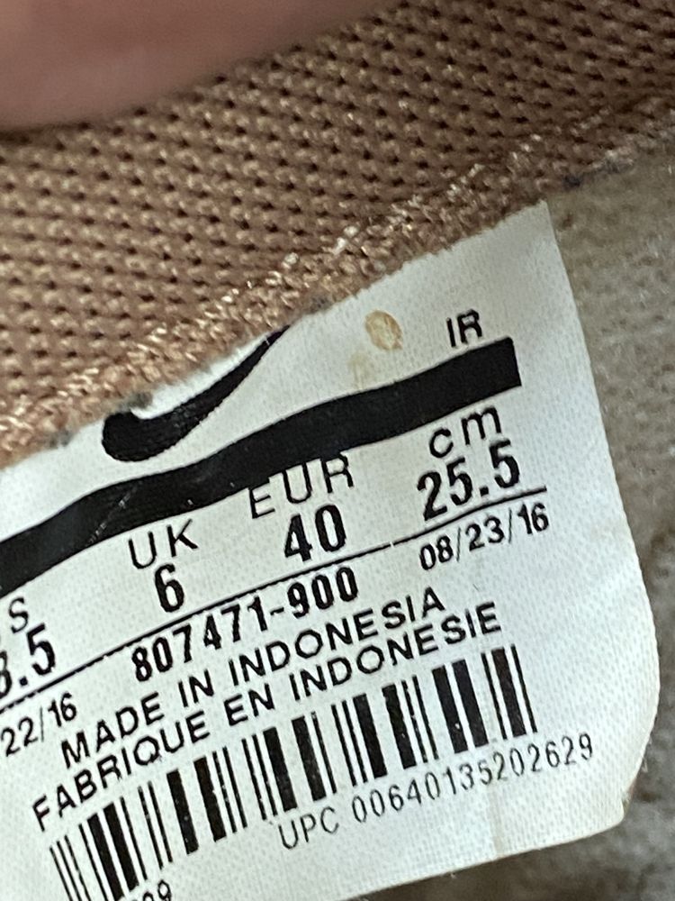 Nike Cortez размер 40 25,5 см