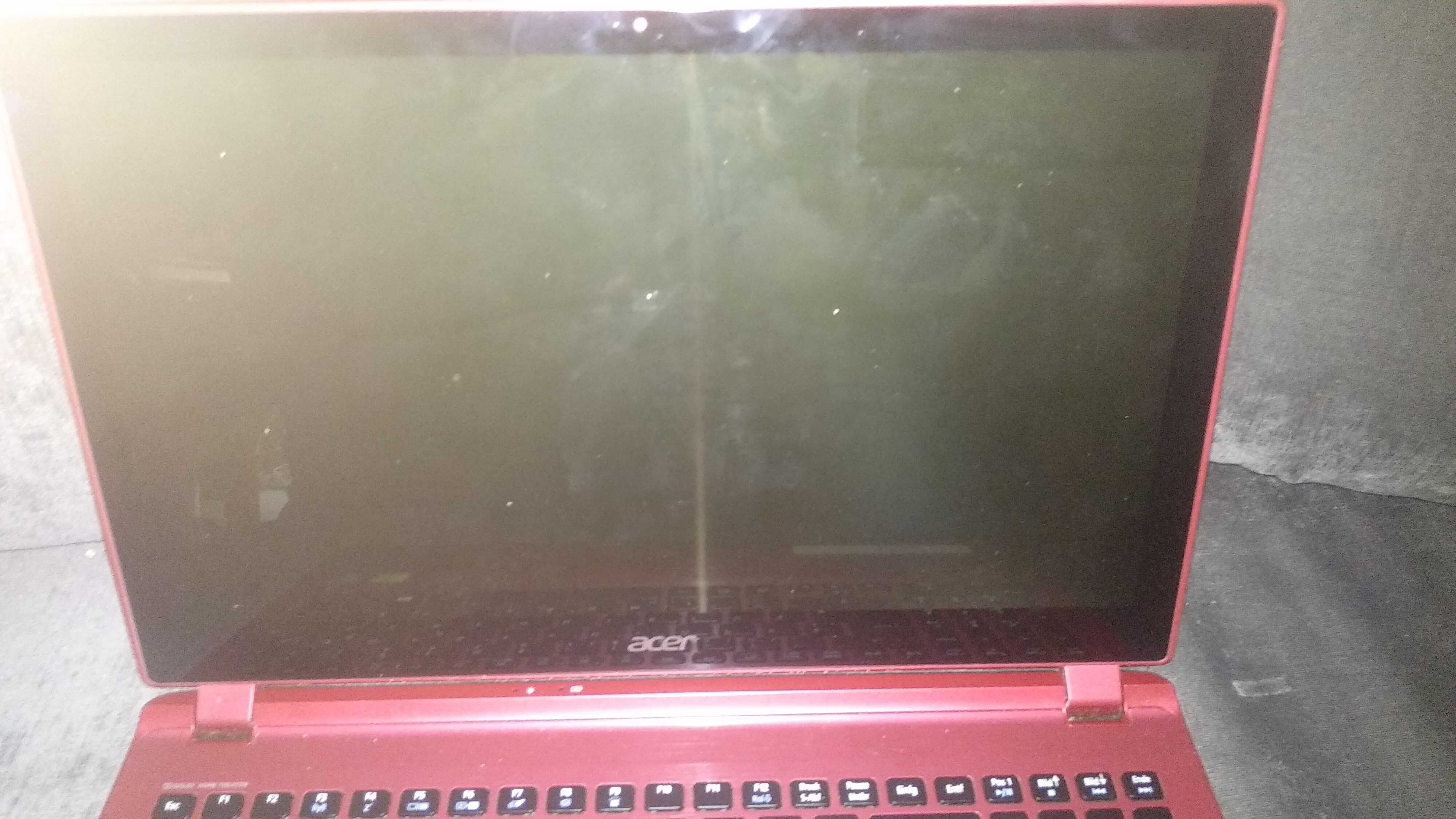 Acer Aspire V5 573PG Com touch Screen 15.6 Polegadas