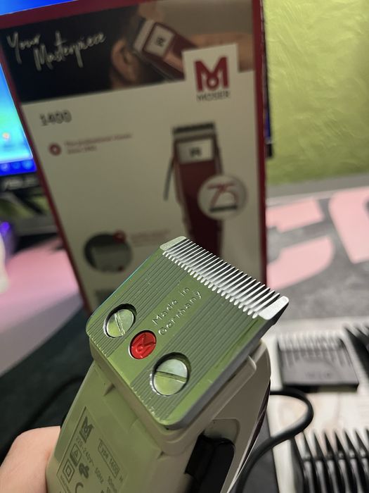 Машинка для стрижки Moser 1400 Burgundy