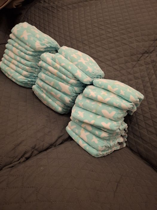 Ofereço 27 fradas de bebes até 4 Kg