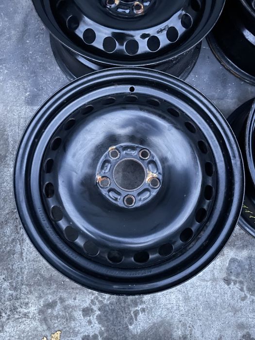 Диски металеві 5/108 r17 в чудовому стані
