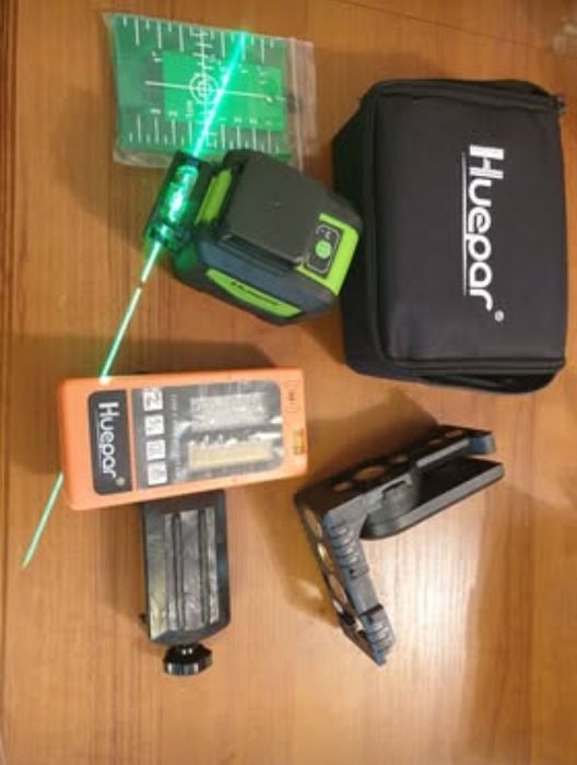 Poziomica laserowa, Niwelator 2d 360  huepar + detektor 50m.