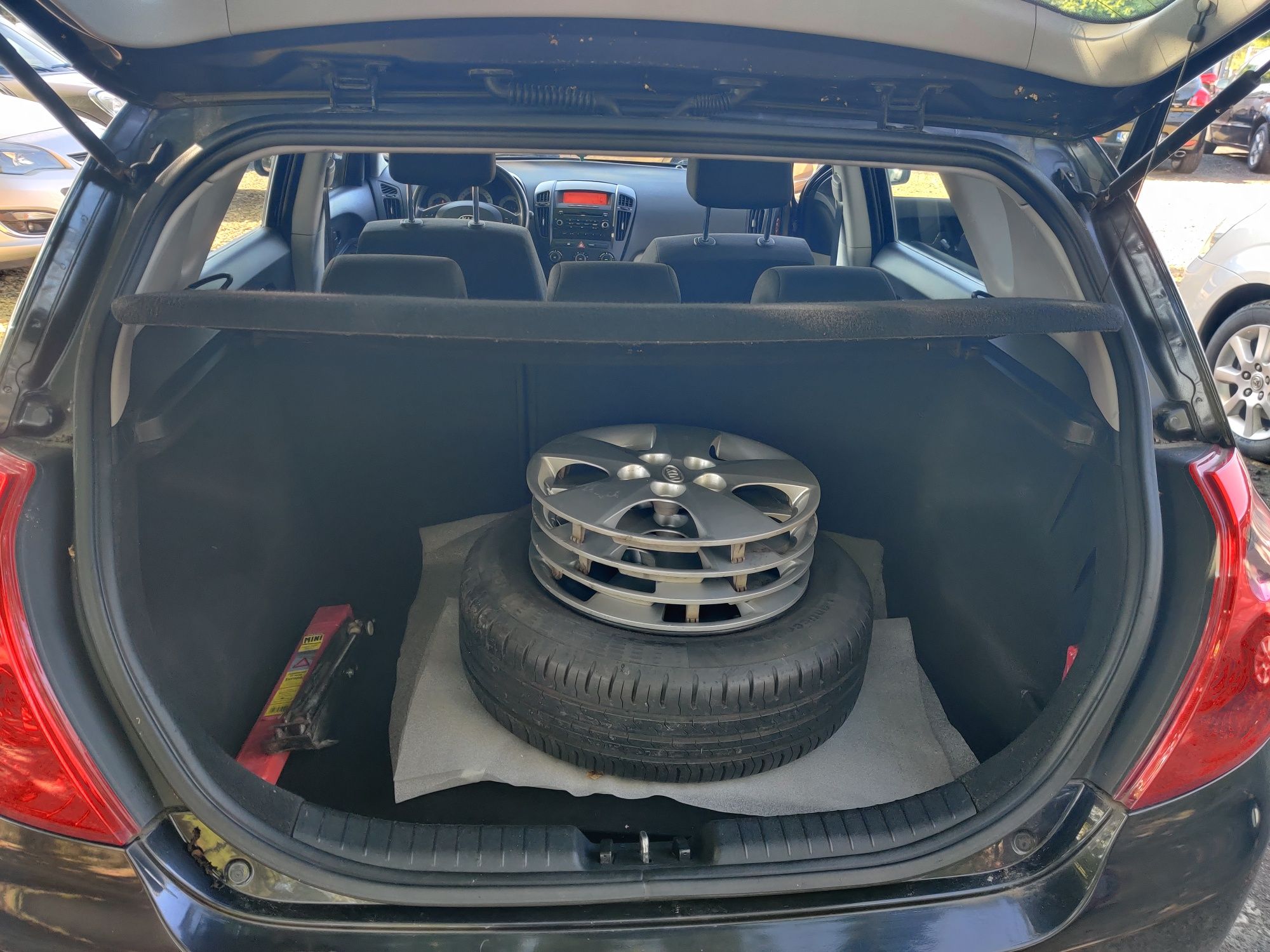 Kia cee'd 1.4 benzyna gaz LPG / sprawna klima / nowy przegląd