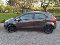 Sprzedam KIA RIO LED