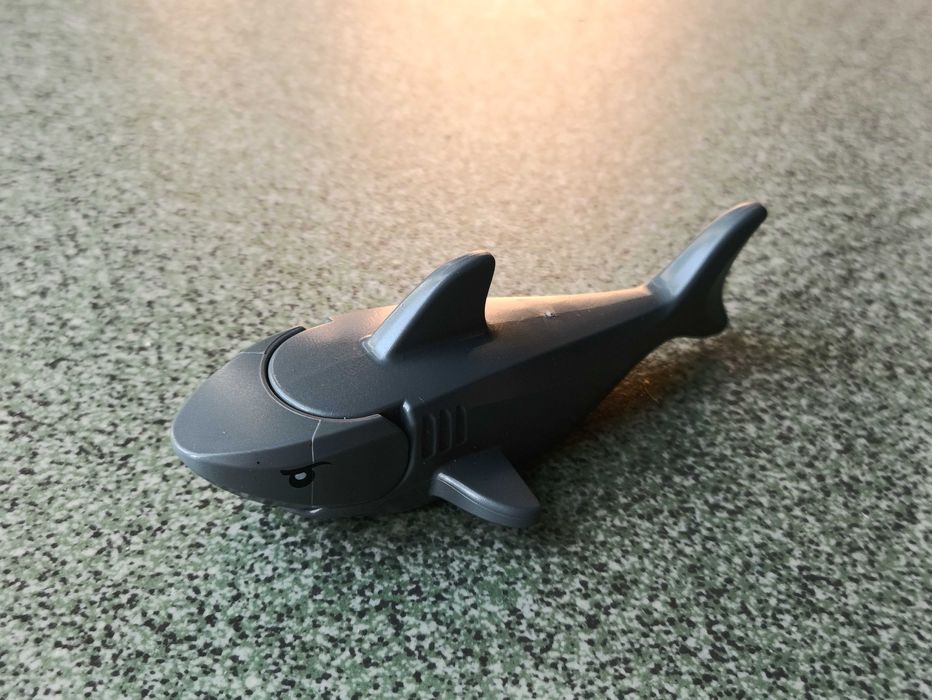 Игрушка, фигурка акула lego