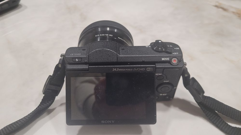 Câmera fotográfica - Sony A5100