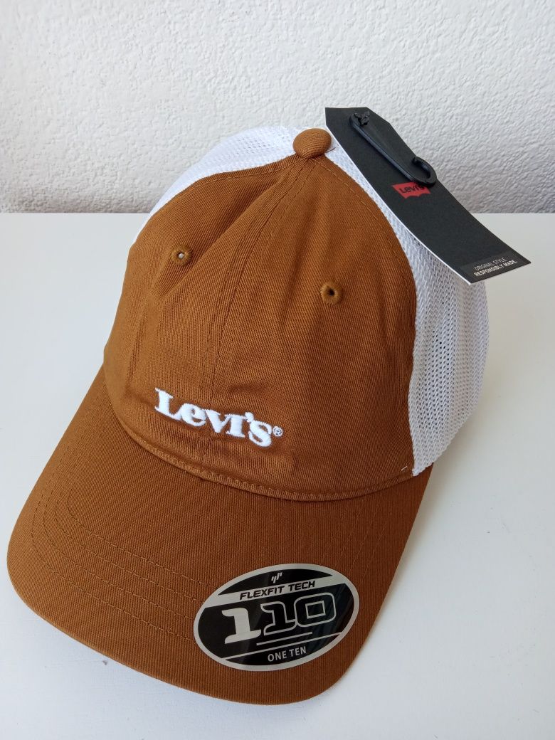 Nowa oryginalna czapka z daszkiem firmy Levis flexfit