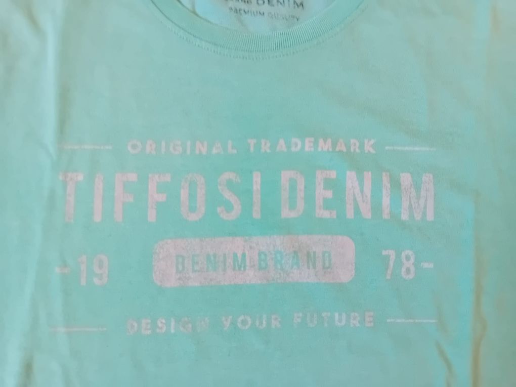 T- shirts Tiffosi rapaz