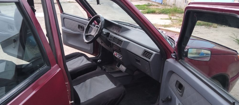 ЗАЗ славута  Люкс