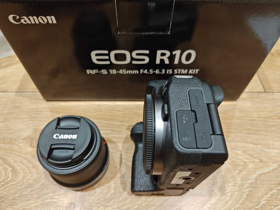 Aparat Canon EOS R10 z obiektywem Canon RF-S 18-45mm f/4.5-6.3 IS STM