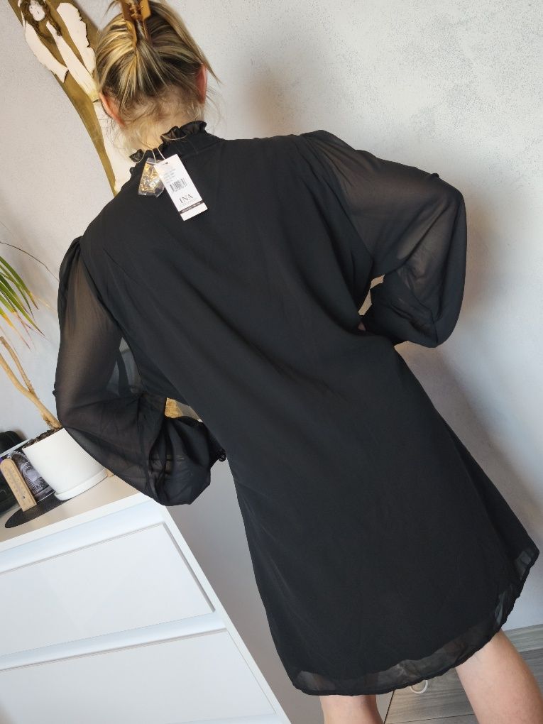 INA Copenhagen NOWA krótka zjawiskowa sukienka oversize rozmiar XL