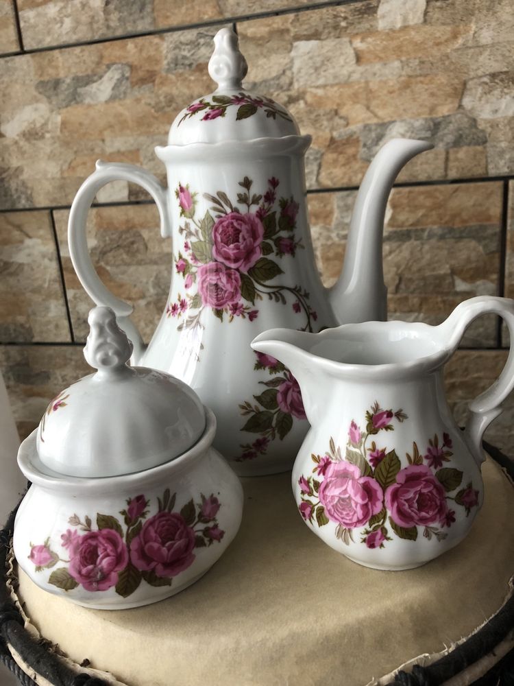 Stara porcelana Retsch Wunsiedel klasyczny serwis do kawy róże