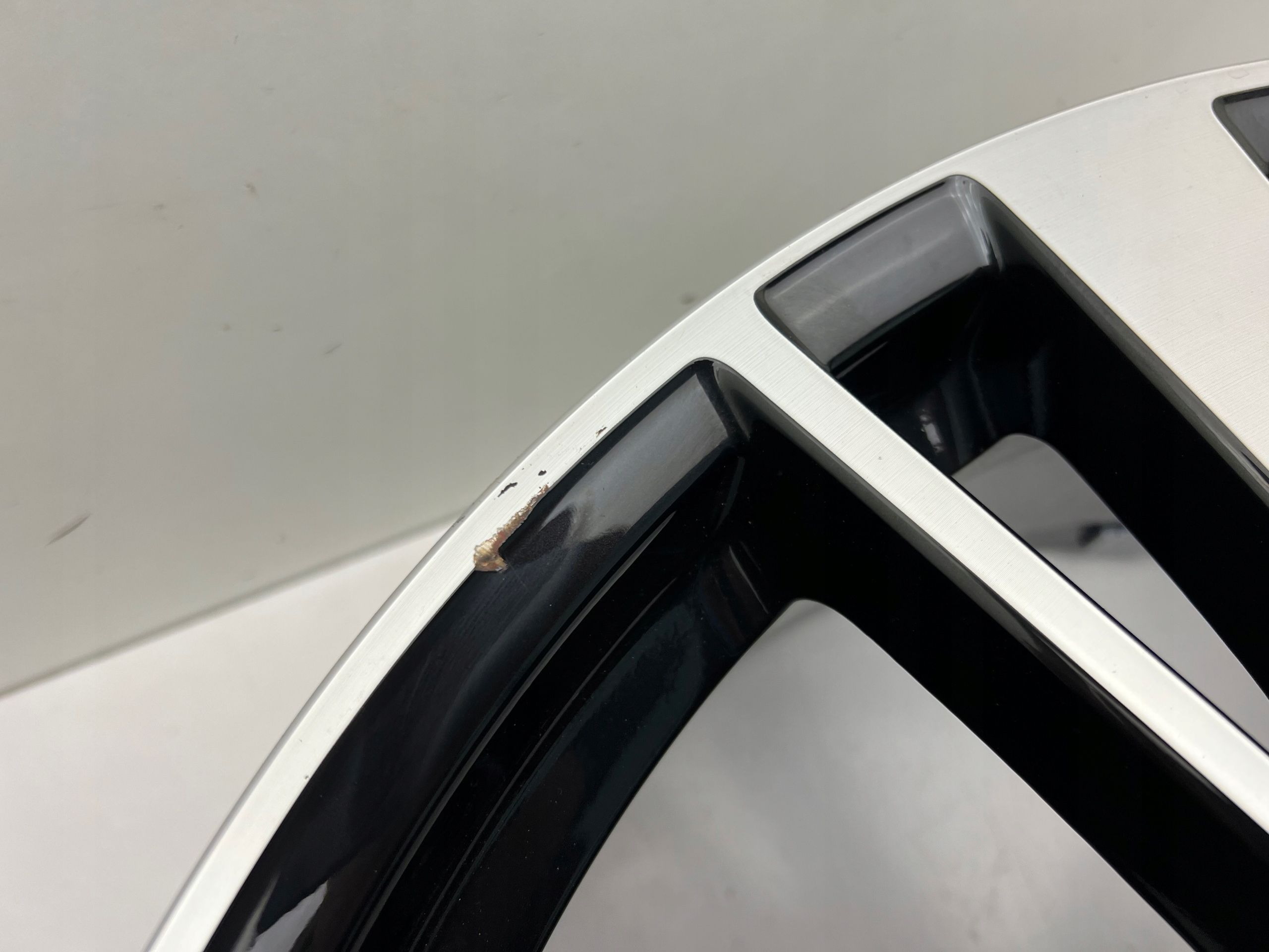 Audi A6 S6 RS6 C8 4K Felga koło 8.5Jx21 ET43 5x112