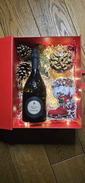 Подарочные наборы в коробках