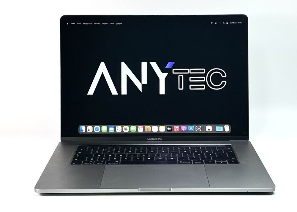 MacBook Pro 15.4”  2017 16/512 GB  Radeon 560 4 GB