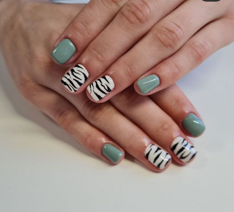 Наращивание ногтей (гель)