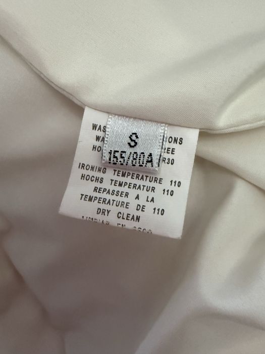 Жіноча біла куртка xs-s молочна осіння куртка