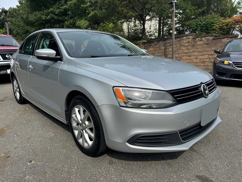 Volkswagen Jetta      2013