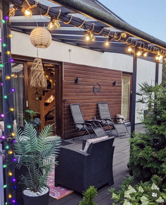 Piekny dom nad jeziorem z kominkiem 145m2, 4 sypialnie, ogród iglasty