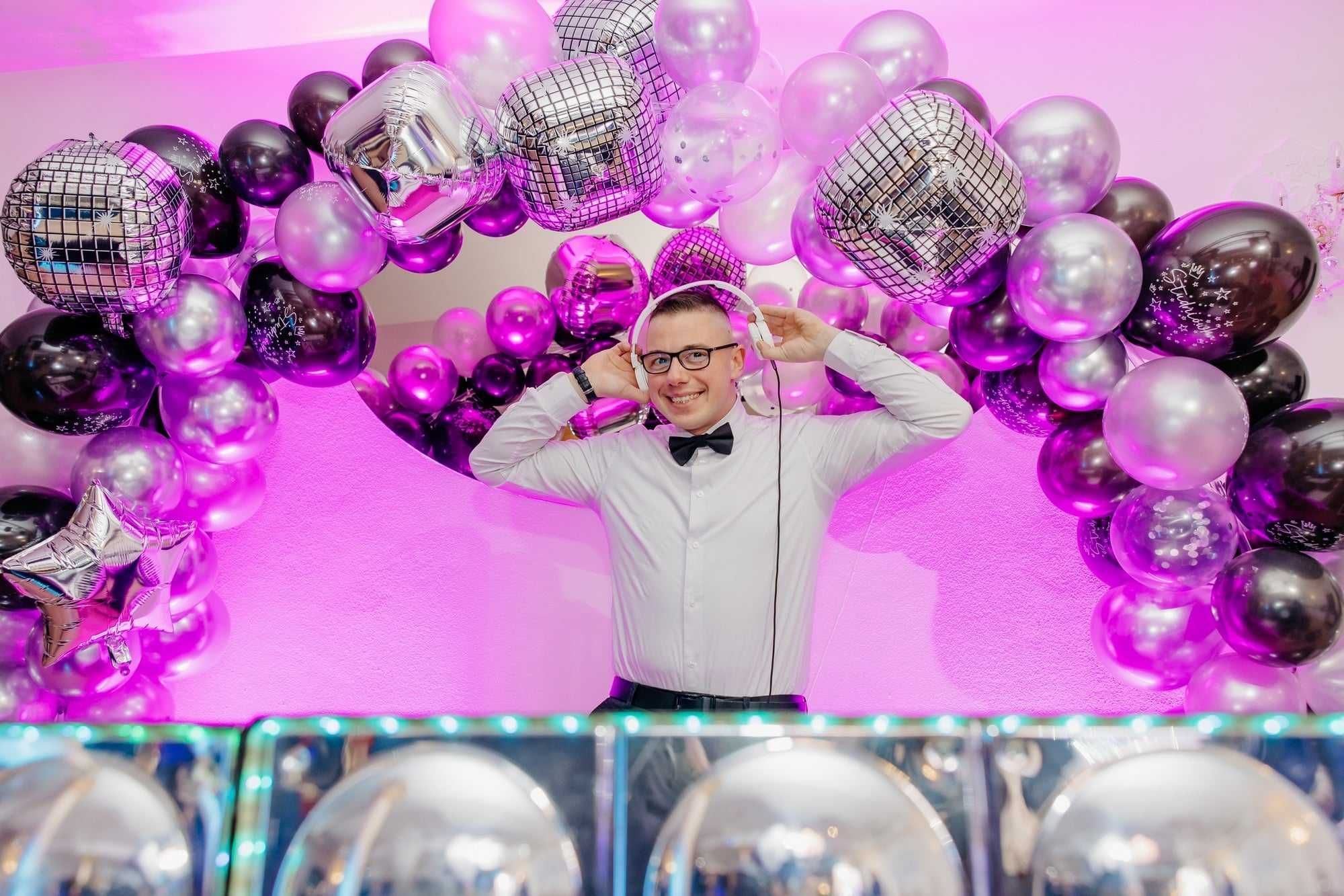 DJ na Twoją Imprezę! Wesela, Studniówki, Urodziny, Bankiety !
