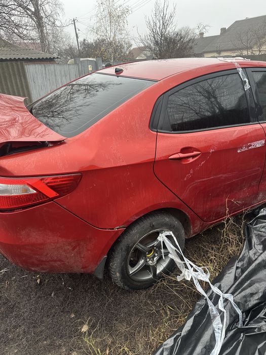 Киа рио 2011 дтп .срочно