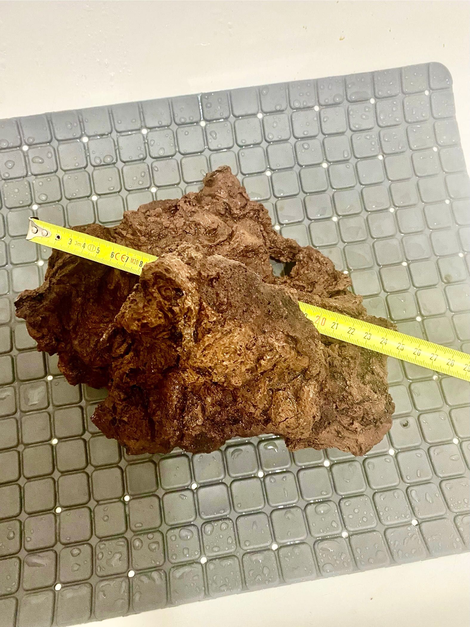 Pedra vulcânica grande