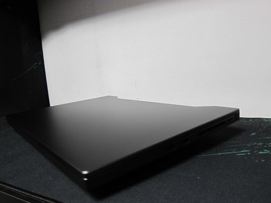 Asus FX516/Nvidia RTX 3070 8 gb/Экран 15.6"240hz /SSD 1000/ I7 11370H