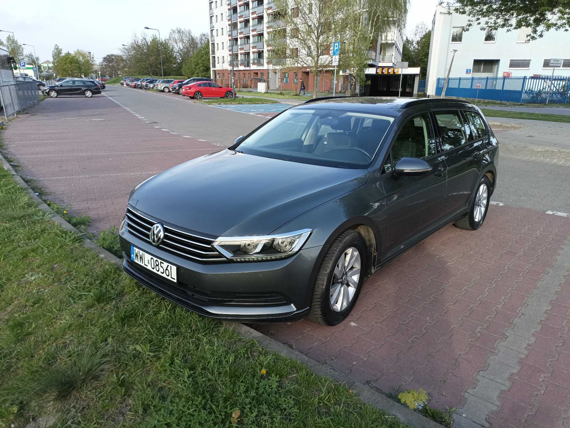 Passat b8 Polski salon