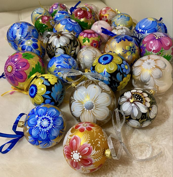 Кульки ялинкові розписані Петреківьким розписом, діаметр 10 см