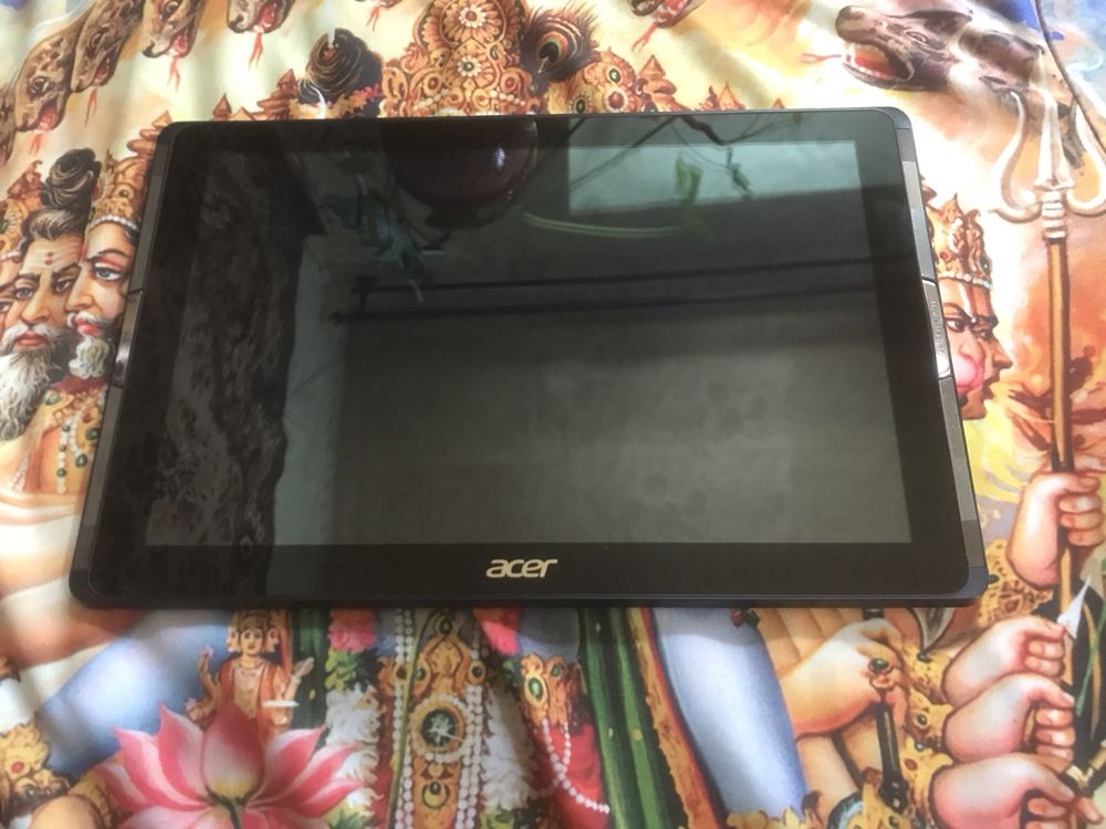 Планшет Acer Iconia Tab 10, A3-A40. 2/64GB, 10 дюймов, Wi-Fi, отличный