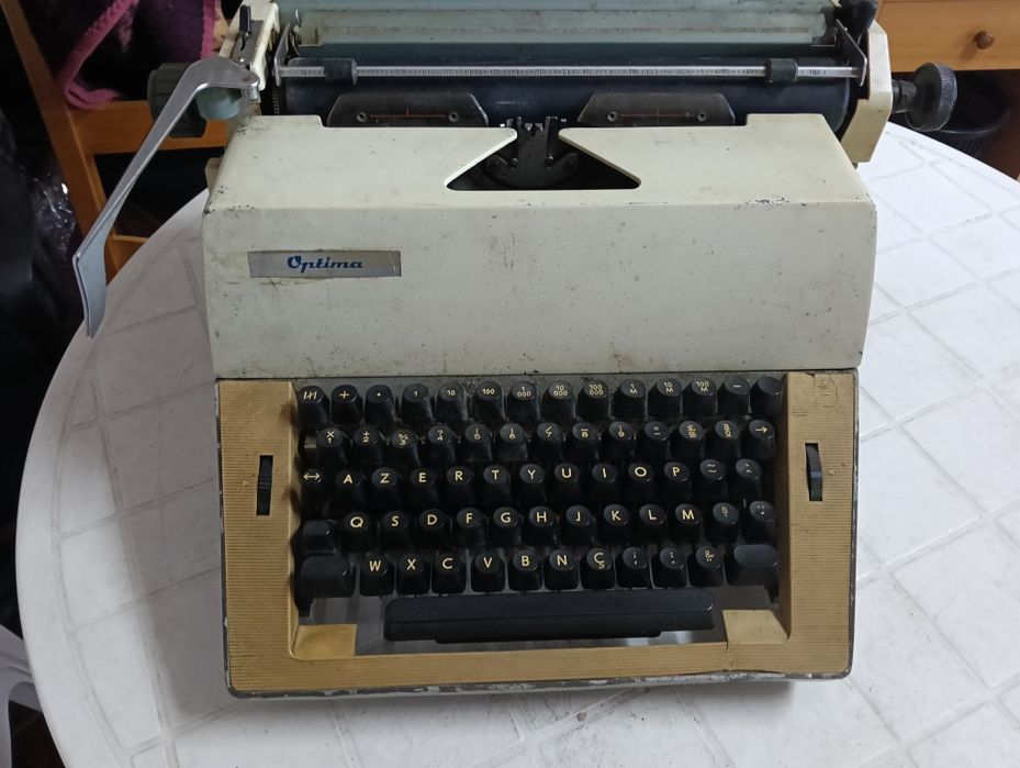 Máquina de escrever