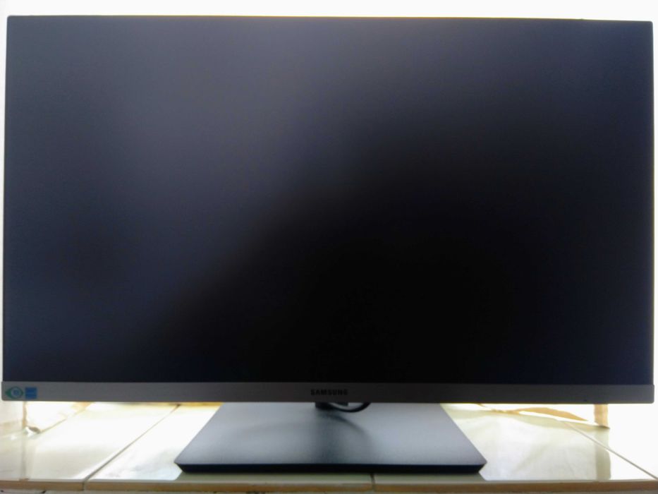 Ноутбук Lenovo G710 з відеокартою NVIDIA 2 Gb + монітор Samsung 24''