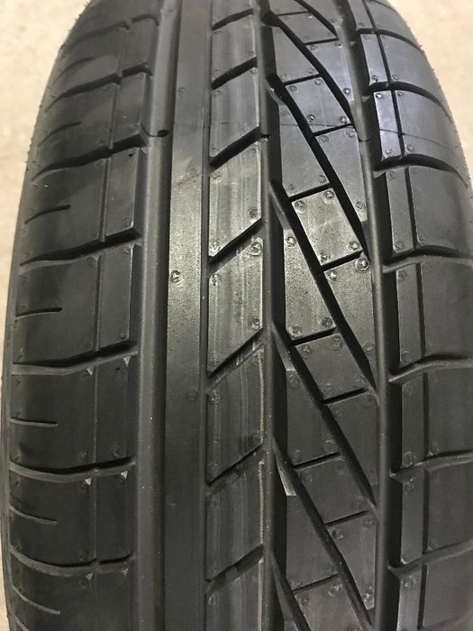 Opona 195 55 R16 Goodyear lato