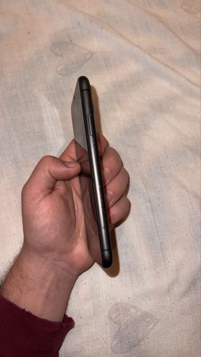 Продам Айфон 11 128 гб Акб 100%