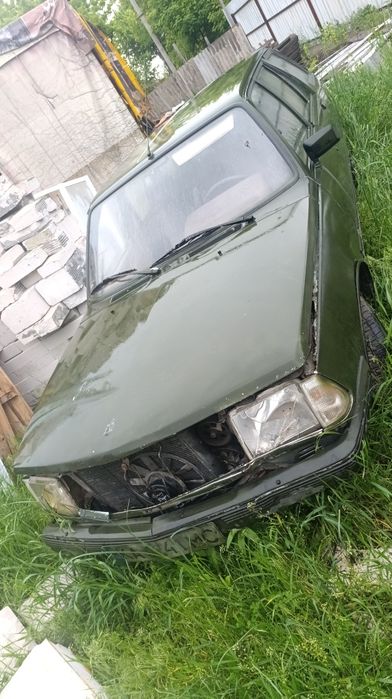 Продам автомобіль гено 18