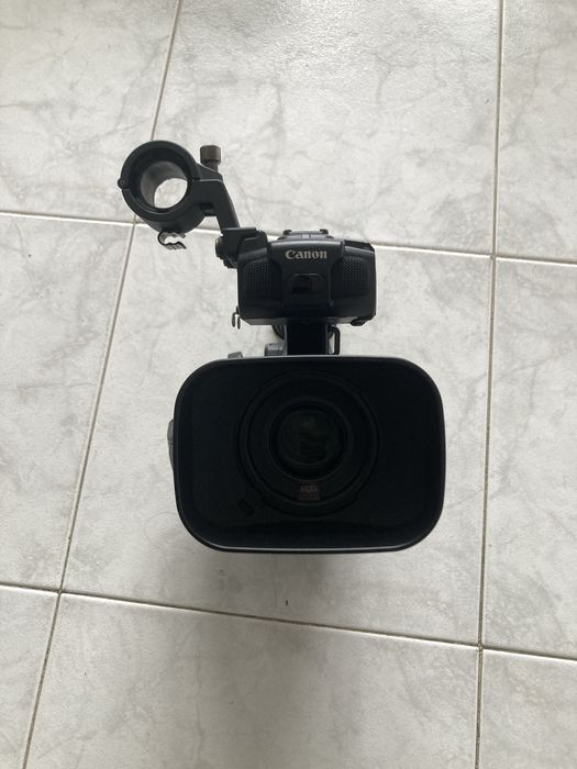 Câmara de Video Canon XF100