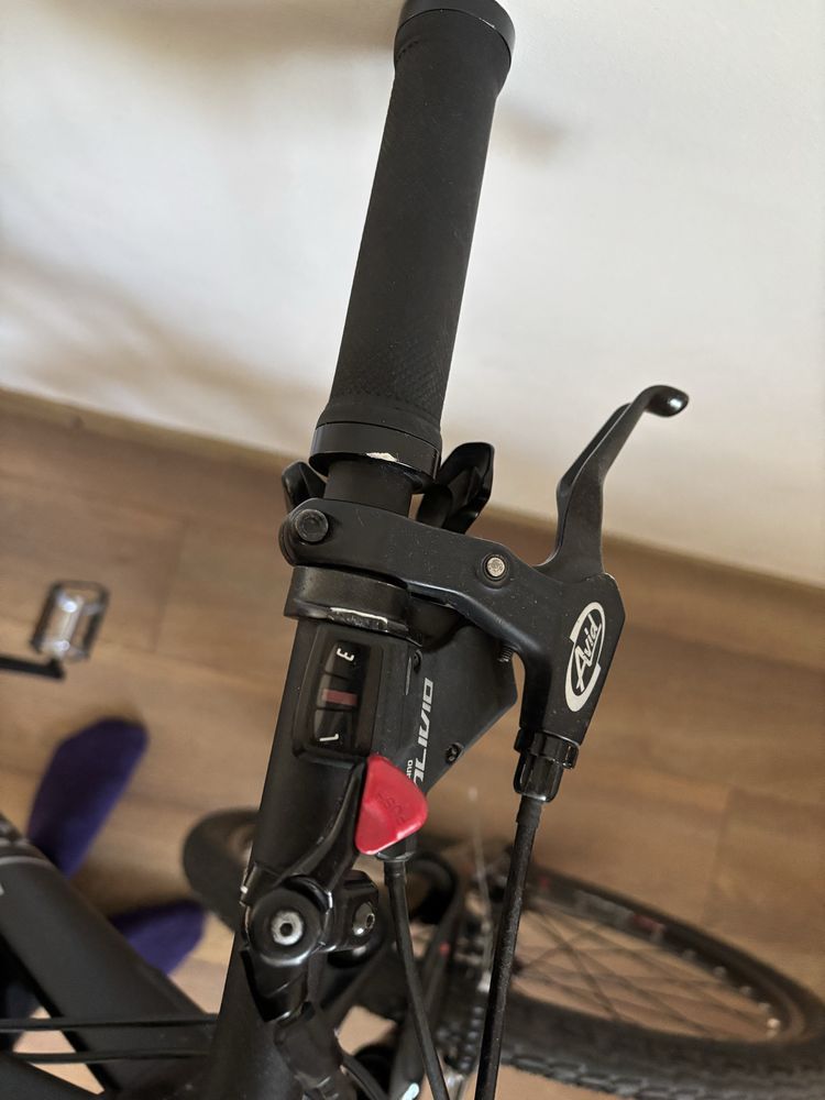 Rower XC cross coutry, kolo 26, rama L/XL górski MTB novatec, dt swiss