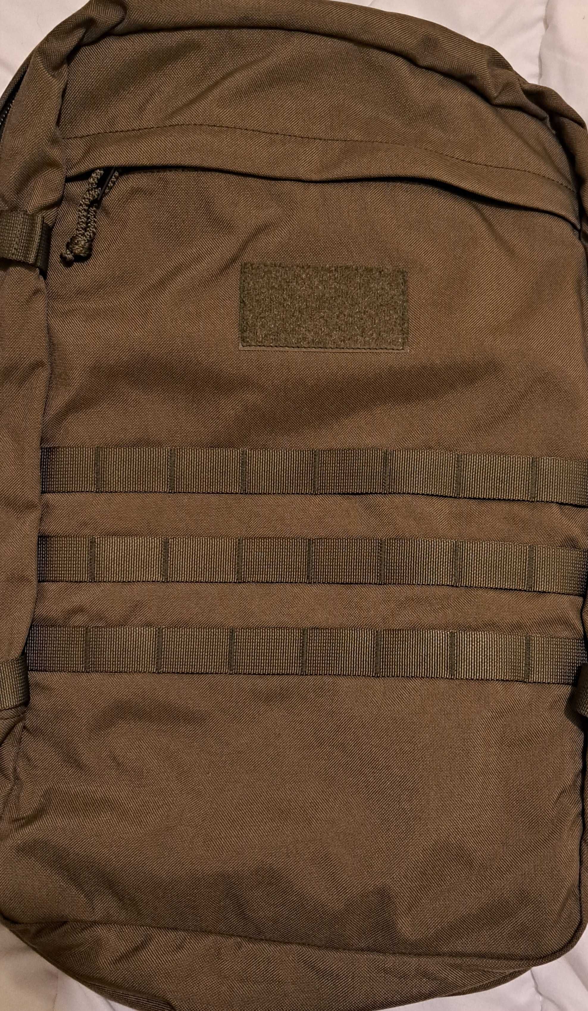 Nowy wojskowy plecak