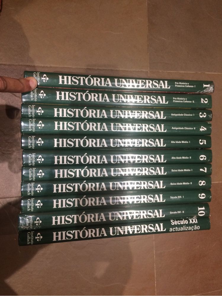 11 Livros da colecção “História Universal”