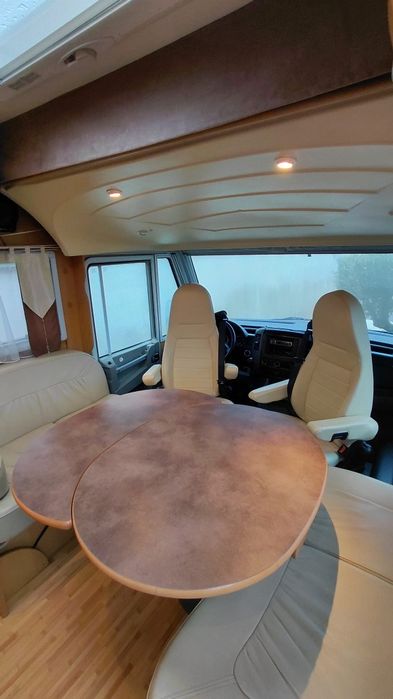 Autocaravana integral Mercedes Pilote